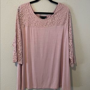 Lane Bryant 3/4 sleeve tunic with lace NWT